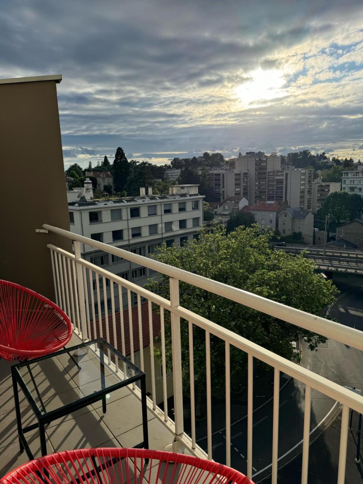 Appart' Hotel Fauriel Saint Etienne Avec Parking Zewnętrze zdjęcie
